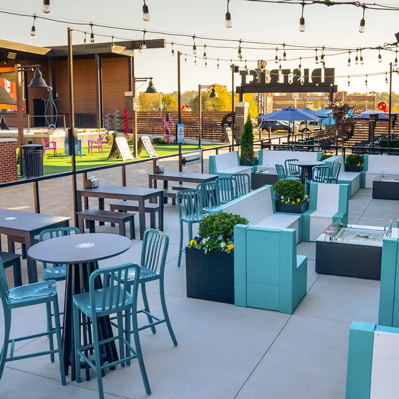 Narwhal's Chesterfield Patio